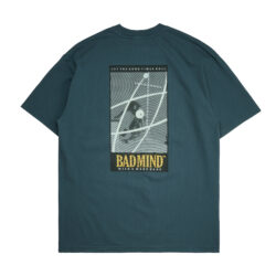 BADMIND 25SS “HOLY OLLIE” デザイン ワイドフィット チューブTシャツ(Dark Blue)