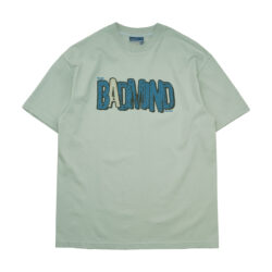 BADMINDᵀᴹ  25SS「 WORLDWIDE LOGO 」 TEE (LIGHT GRAY)